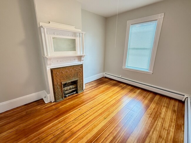 11 Linden St, Unit 2