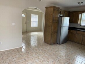 704 S Dfw Dr in Edinburg, TX - Building Photo - Building Photo