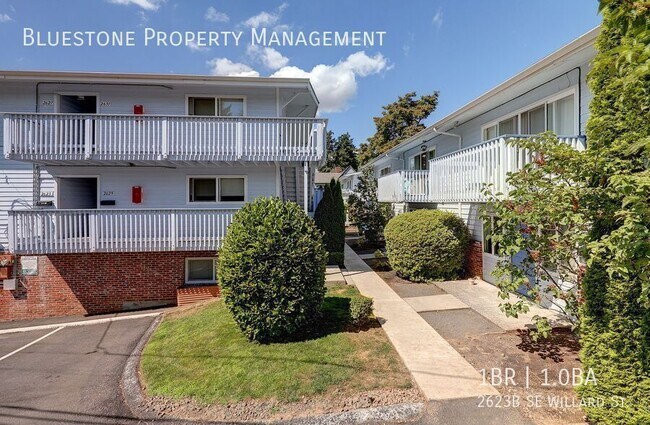 2623 SE Willard St in Milwaukie, OR - Building Photo - Building Photo
