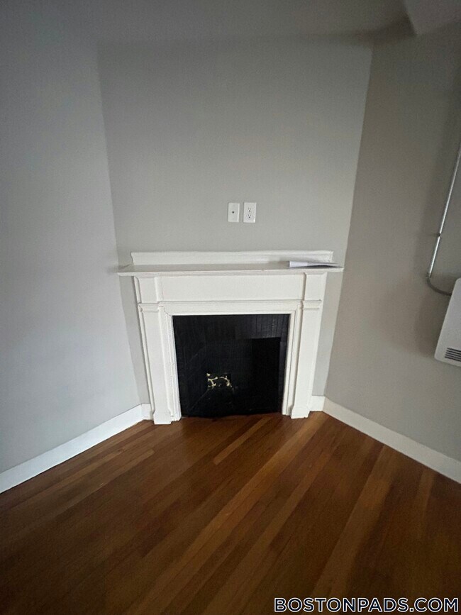 48 John F. Kennedy St, Unit 10 in Cambridge, MA - Building Photo - Building Photo