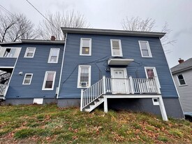 6 Graham St in Biddeford, ME - Building Photo