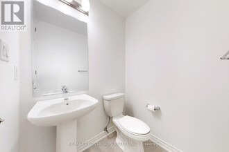 34 Avani Ave in Markham, ON - Building Photo - Building Photo