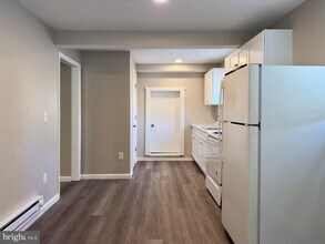 31 S Main St in Manheim, PA - Building Photo - Building Photo