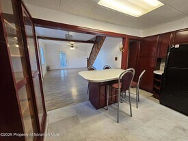 423 E Lackawanna Ave in Olyphant, PA - Building Photo