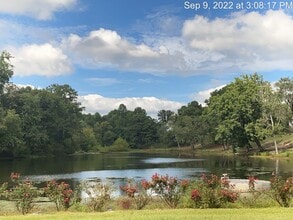 217 Waterdown Dr in Fayetteville, NC - Building Photo - Building Photo