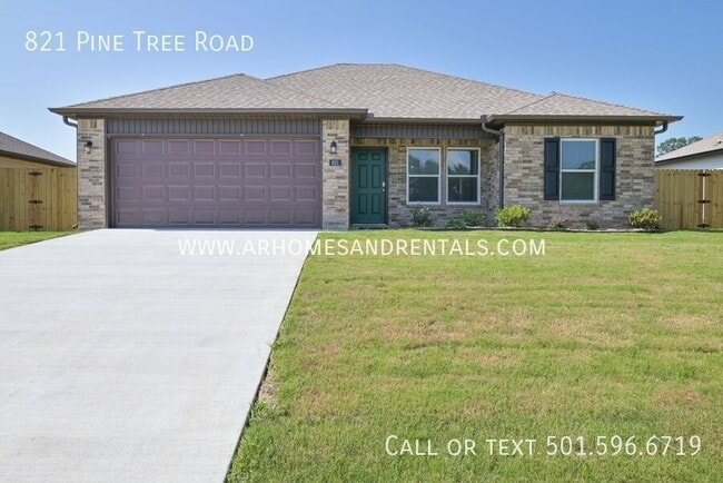 821 Pine Tree Rd