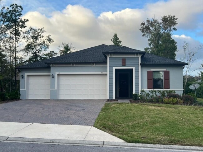 property at 719 SE 41st St