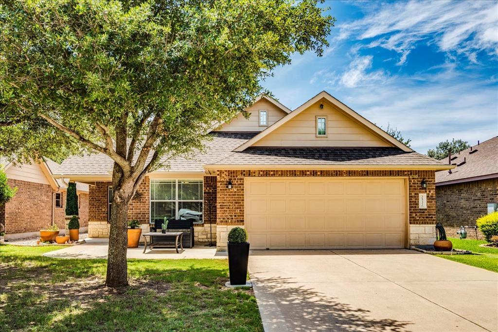 2532 Ericanna Ln in Leander, TX - Building Photo
