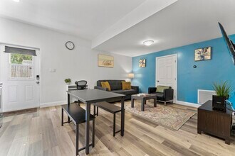 727 Hampton Rd in West Palm Beach, FL - Building Photo - Building Photo