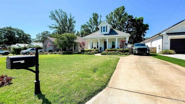 1633 E Hatton St in Pensacola, FL - Building Photo - Building Photo
