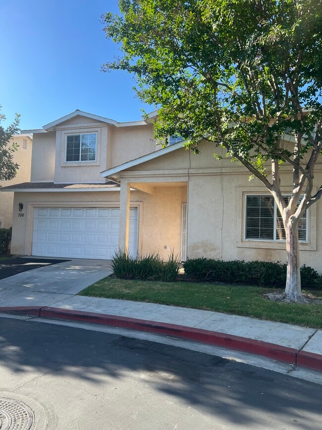 property at 706 Lynnplace