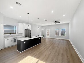 16710 E Forrestal St in Montgomery, TX - Building Photo - Building Photo