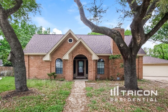 14818 Cedar Isle Dr