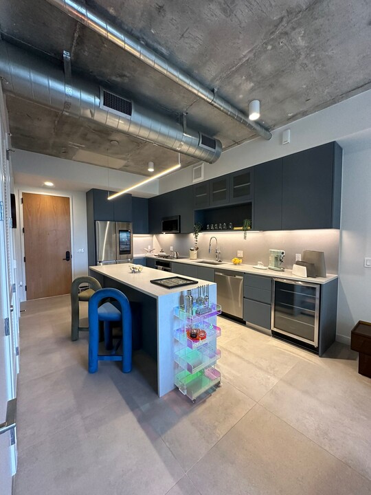 284 NW 31st St, Unit A5 in Miami, FL - Foto de edificio