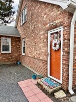 119 Lake Shore Dr in Patchogue, NY - Building Photo