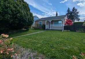 5018 N 30th St in Tacoma, WA - Building Photo