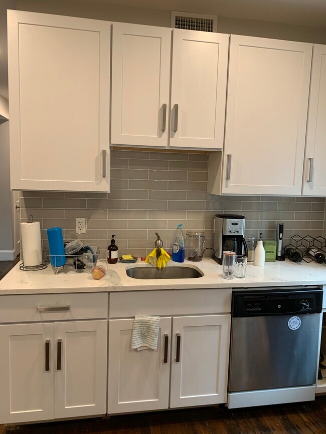 71 Hillside St, Unit 2