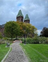 57 Abbottsford Pl in Buffalo, NY - Building Photo - Building Photo