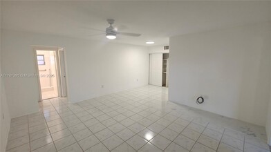 1500 NE 127th St in North Miami, FL - Building Photo - Building Photo