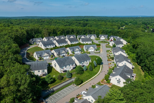 Meadowbrook Heights Condominiums