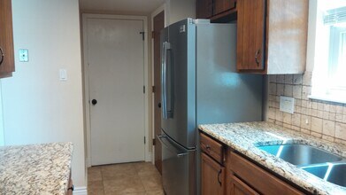 3504 Adenmor Ct in Clovis, NM - Building Photo - Building Photo