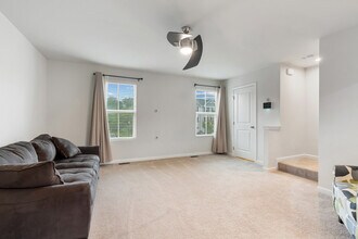 130 Wye Oak Dr in Townsend, DE - Building Photo - Building Photo