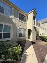 13703 Richmond Park Dr N in Jacksonville, FL - Building Photo