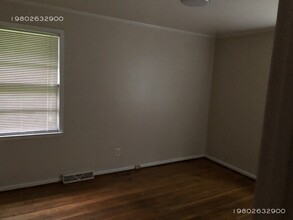 1925 Kennesaw Dr in Charlotte, NC - Building Photo - Building Photo
