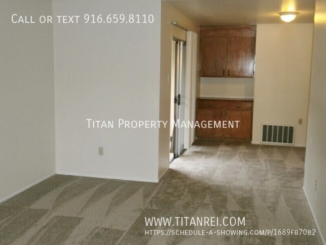 6412 Mariposa Ave in Citrus Heights, CA - Building Photo - Building Photo