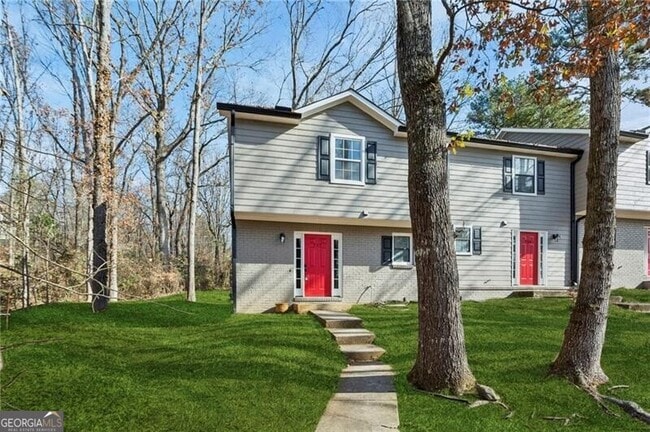 property at 752 Barnes Mill Trace NE