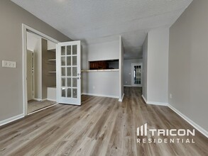 6161 Hyde Park Ln in Lithonia, GA - Building Photo - Building Photo
