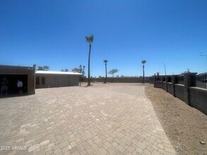 12207 N 70th St in Scottsdale, AZ - Building Photo - Building Photo