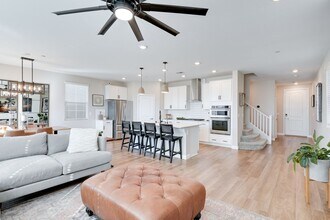2405 Fasano St in Henderson, NV - Building Photo - Building Photo
