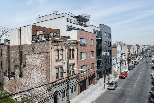 Gallery Lofts in Jersey City, NJ - Foto de edificio - Building Photo