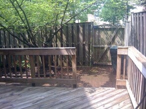 7826 Somerset Ct in Greenbelt, MD - Building Photo - Building Photo