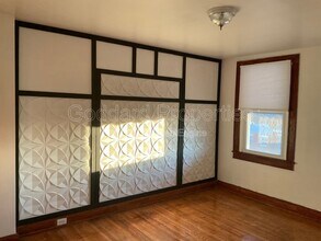 4320 Sheldon Ave in Baltimore, MD - Foto de edificio - Building Photo