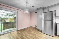 22081 River Oaks Dr photo'