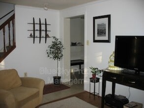 1820 Stadium Rd in Charlottesville, VA - Building Photo - Building Photo