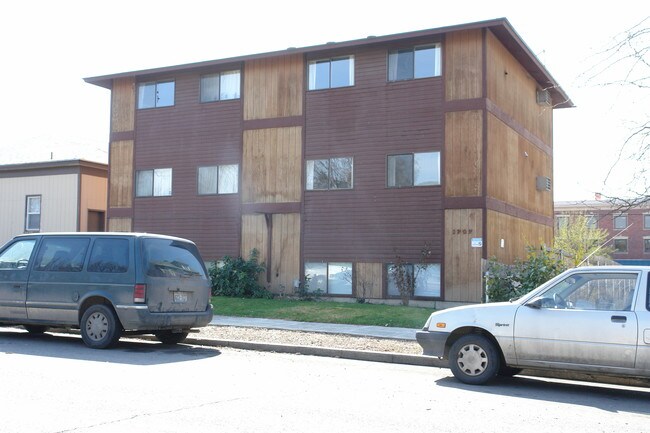 1707 W Mallon Ave in Spokane, WA - Building Photo - Building Photo