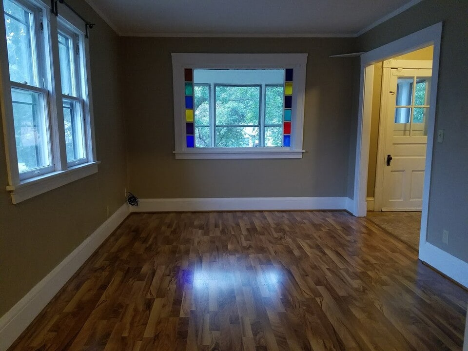 1162 Edgerton St, Unit 2 in St. Paul, MN - Foto de edificio