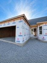 134 Bill Perkins Ln in Georgetown, KY - Building Photo