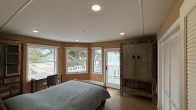 2693 E Cliff Dr in Santa Cruz, CA - Building Photo - Building Photo