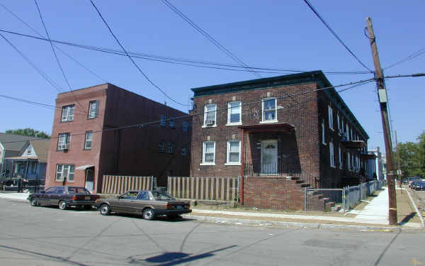 197 Grant St in Perth Amboy, NJ - Building Photo - Building Photo