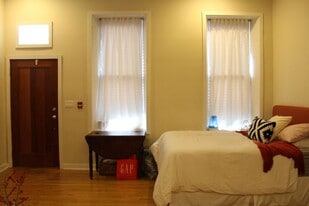 1247 E Columbia Ave in Philadelphia, PA - Building Photo