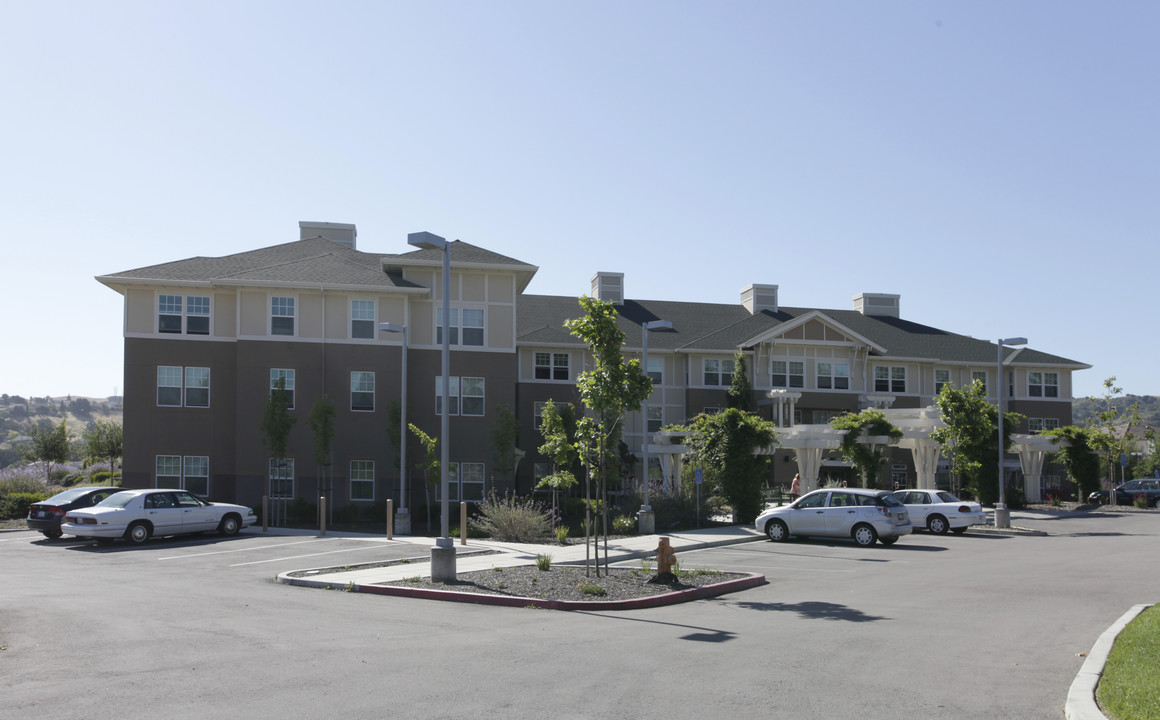 Samara Terrace Senior Apartments in Hercules, CA - Building Photo