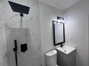 16147 SW 66th Terrace in Miami, FL - Building Photo - Building Photo
