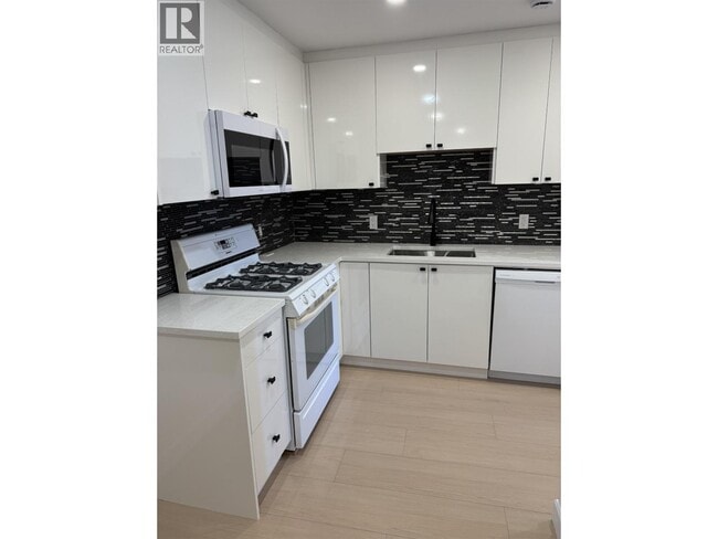 property at 1880 Palmerston Ave