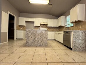 1412 Vanilla Bean Dr in Pflugerville, TX - Foto de edificio - Building Photo