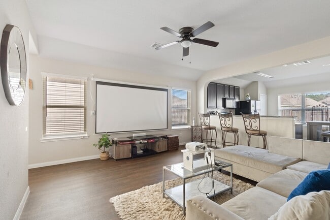 property at 3411 Atascocita Vale Dr