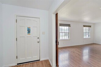 5604 Morley Ave in Fort Worth, TX - Building Photo - Building Photo